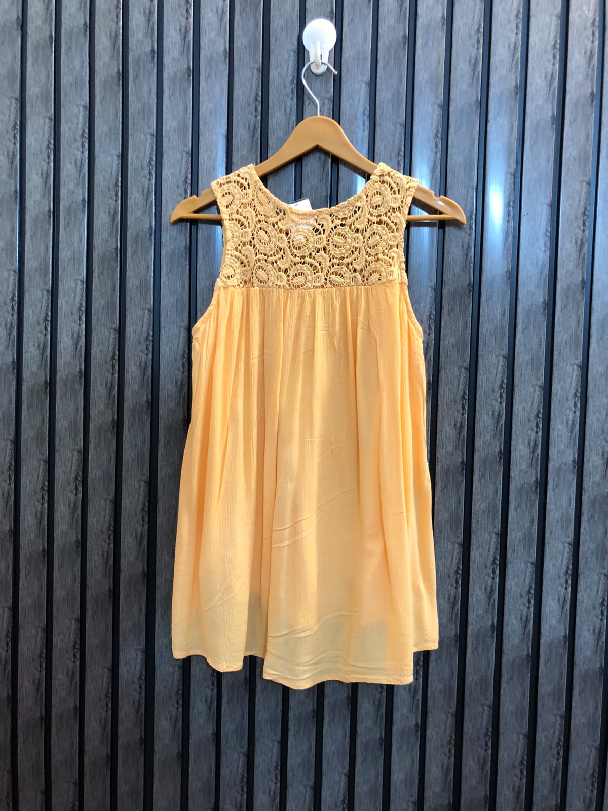 Chest 19  Lenght 24 to 25  Fabric rayon Women's Fashion Sleeveless Tops Collection