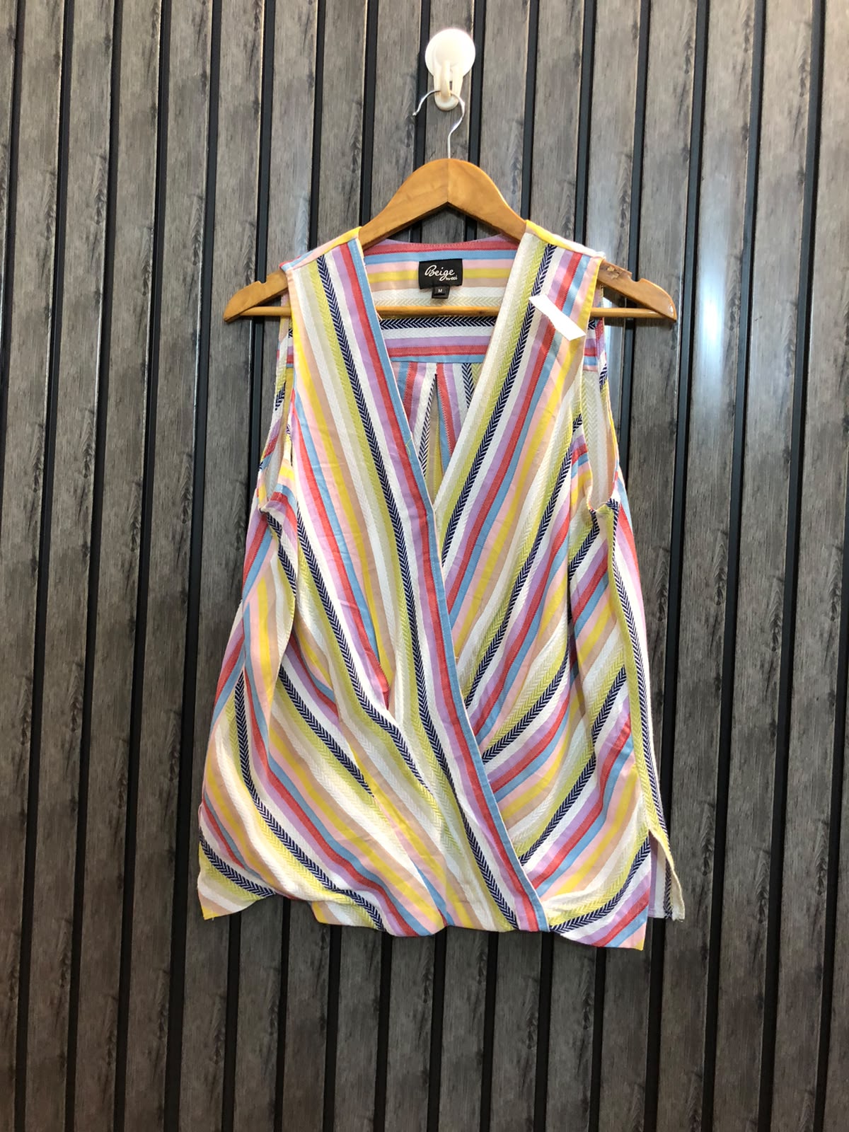 Chest 20  Lenght 24  Fabric cotton silk Trendy Western Sleeveless Tops for Women