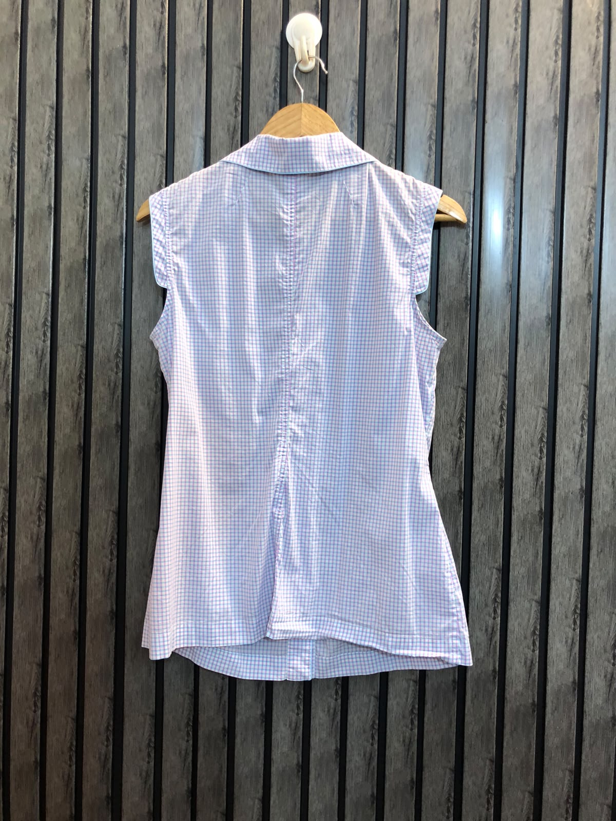 Chest 19  Lenght 25  Fabric cotton silk Best Western Sleeveless Tops for Women