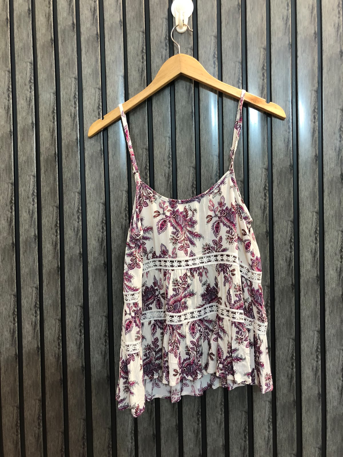 Chest 17  Lenght 20  Fabric Cotton Designer Western Sleeveless Tops