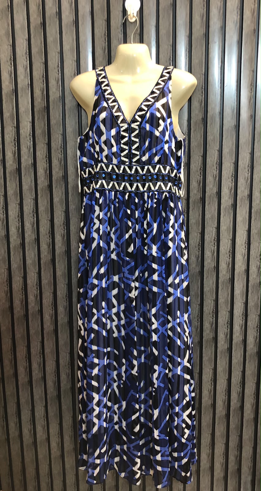 Chest 18  Lenght 54  Fabric chiffon Casual Long Maxi Wear