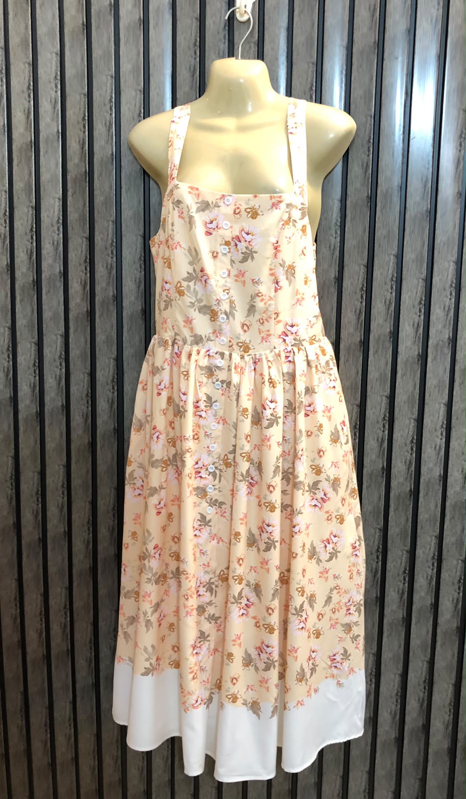 Chest 18  Lenght 45  Fabric silk Women's Fashion Maxi
