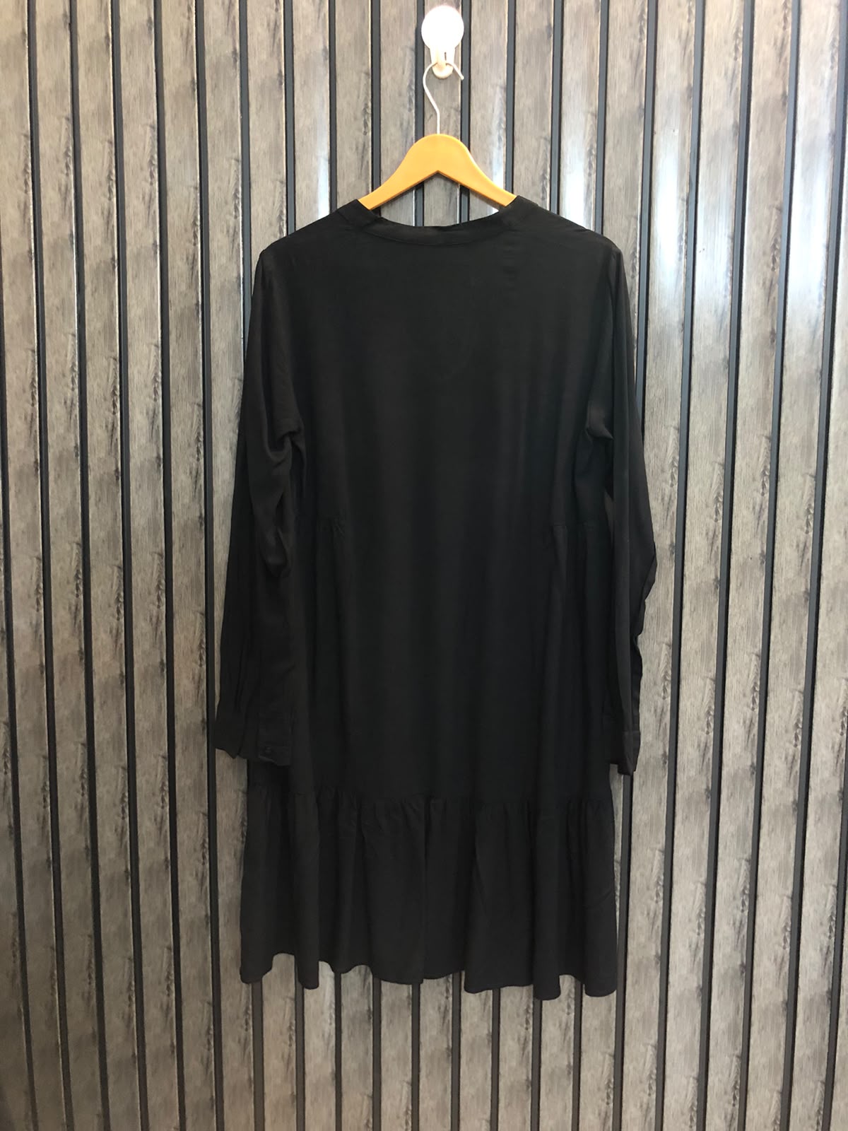 Chest 18  Lenght 35  Fabric linen Western Long Tops for Women