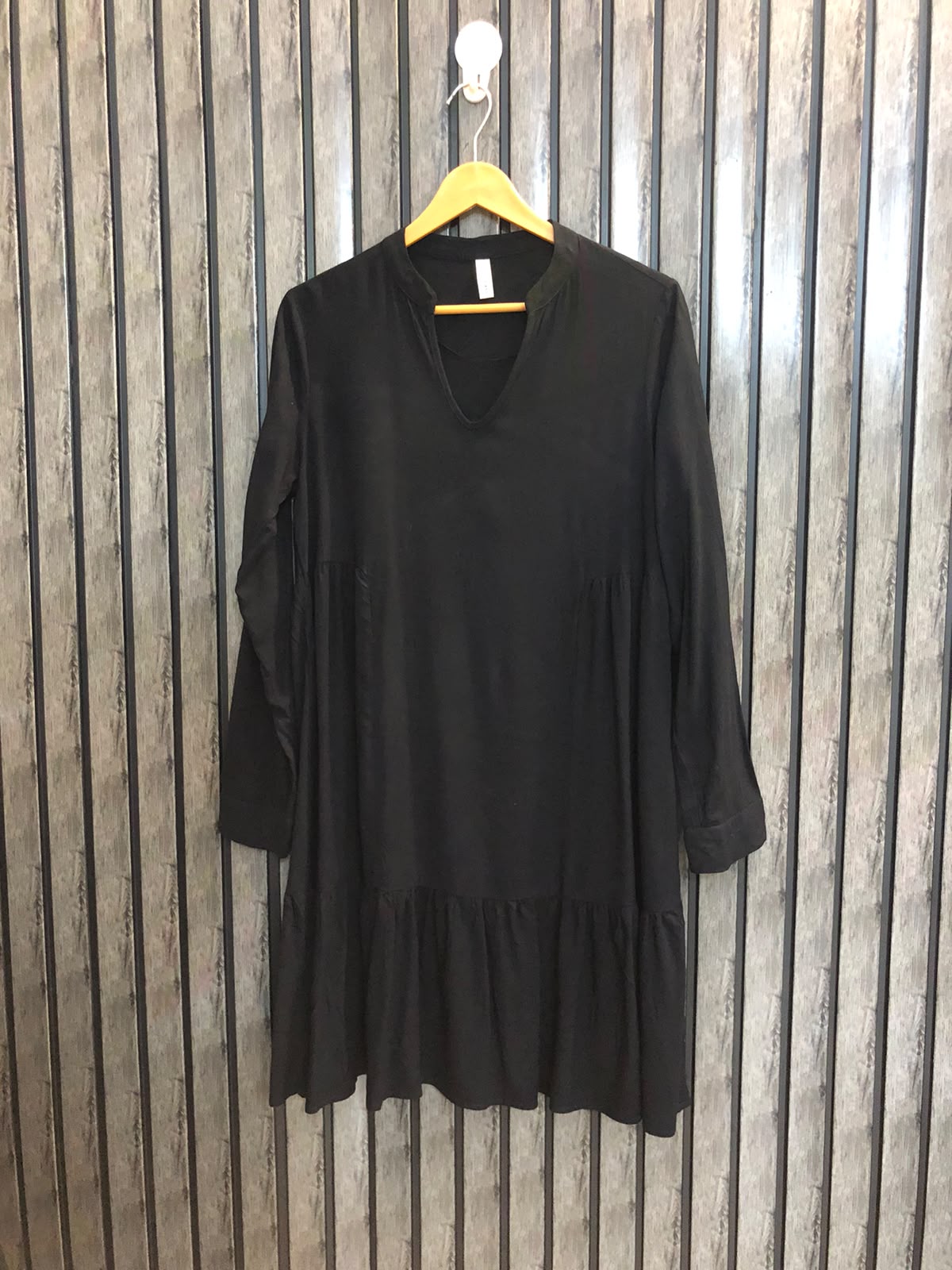Chest 18  Lenght 35  Fabric linen Western Long Tops for Women