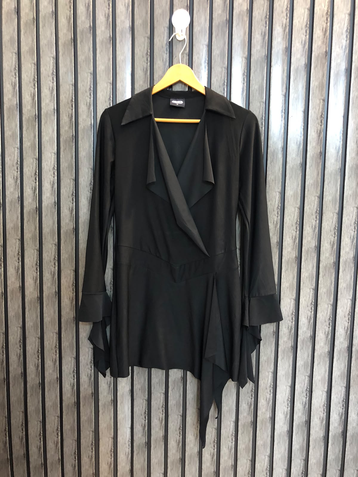 Chest 18  Lenght 29 to 34  Fabric silk jersey Trendy Long Tops