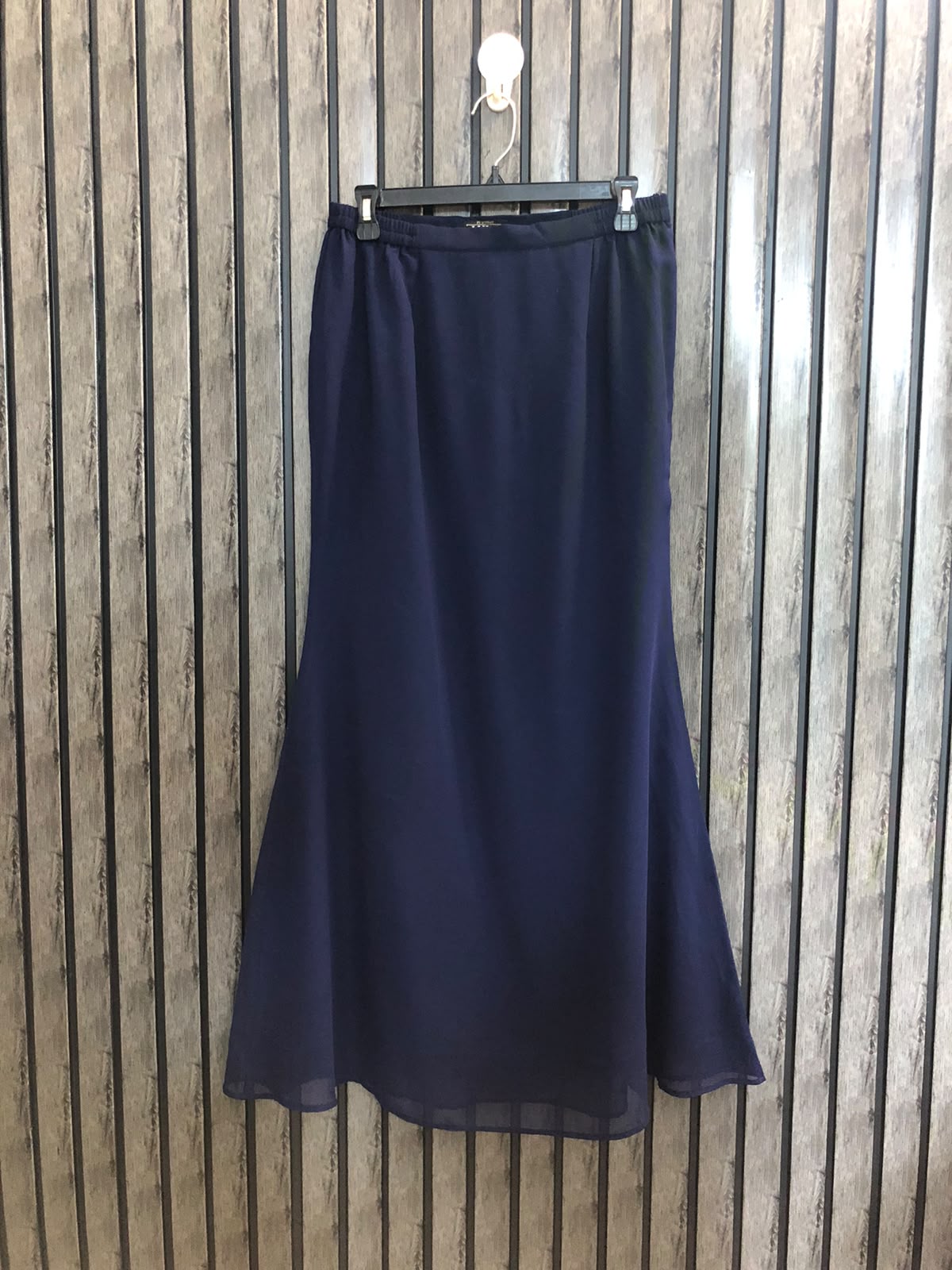 Waist 33  Length 39  Fabric Chiffon Branded Ladies Skirts