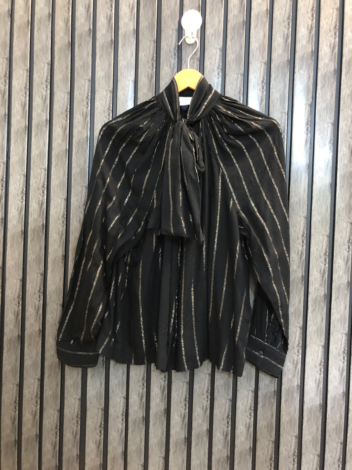 Chest 21  Lenght 23  Fabric rayon Stylish Women's Full Sleeve Top