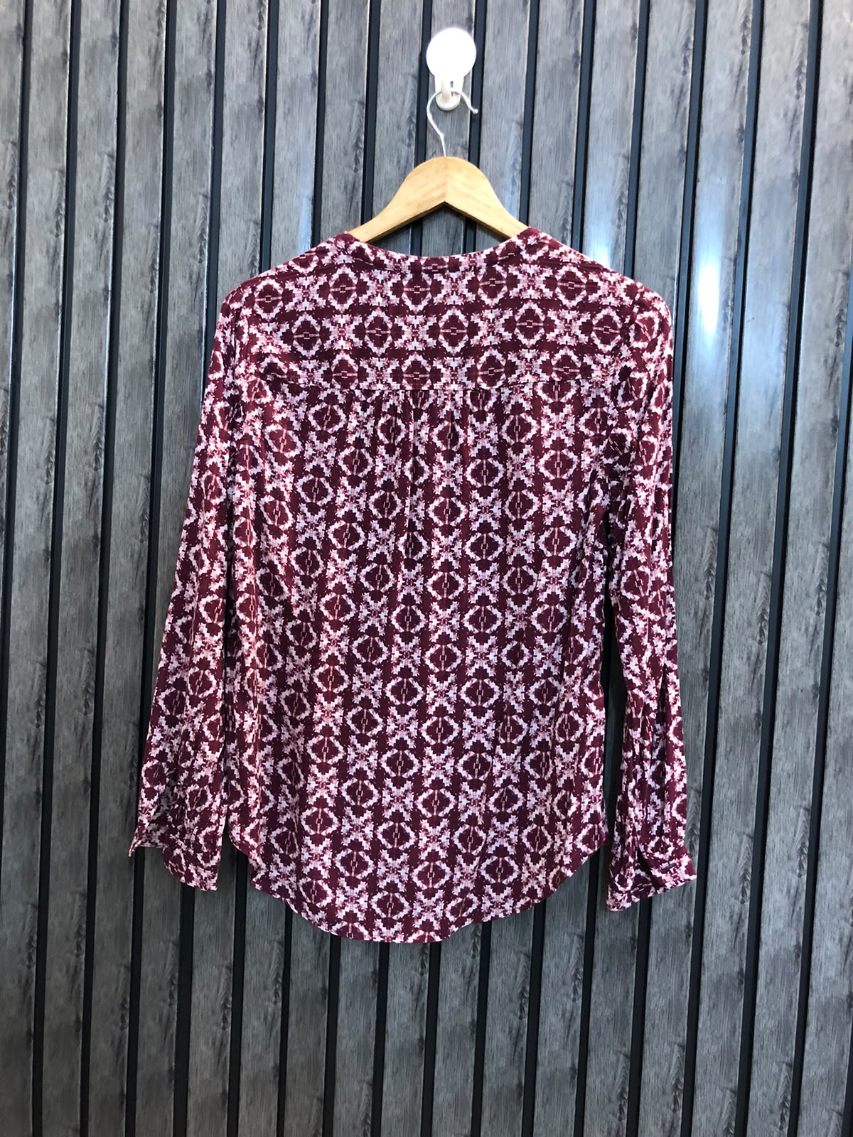 Chest 17  Lenght 24 to 26  Fabric linen Women's Everyday Full Sleeve Top