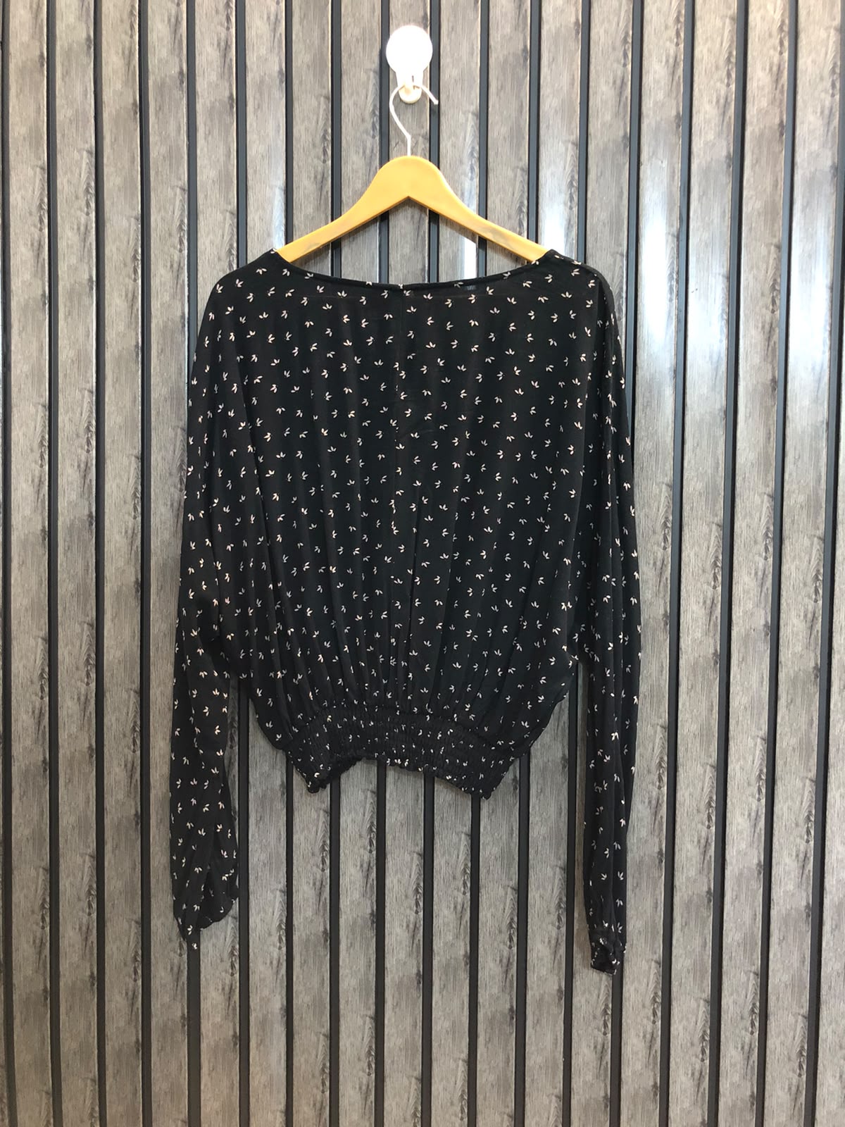 Chest 21  Lenght 20  Fabric rayon Modern Women's Full Sleeve Top