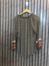 Chest 23  Length 24 To 27  Fabric Rayon Women's Everyday Fashion Top