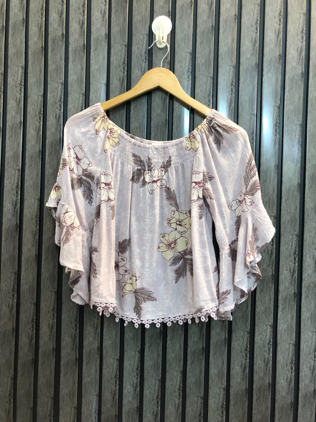 Chest 18  Length 16  Fabric Cotton Women's Comfortable Casual Top
