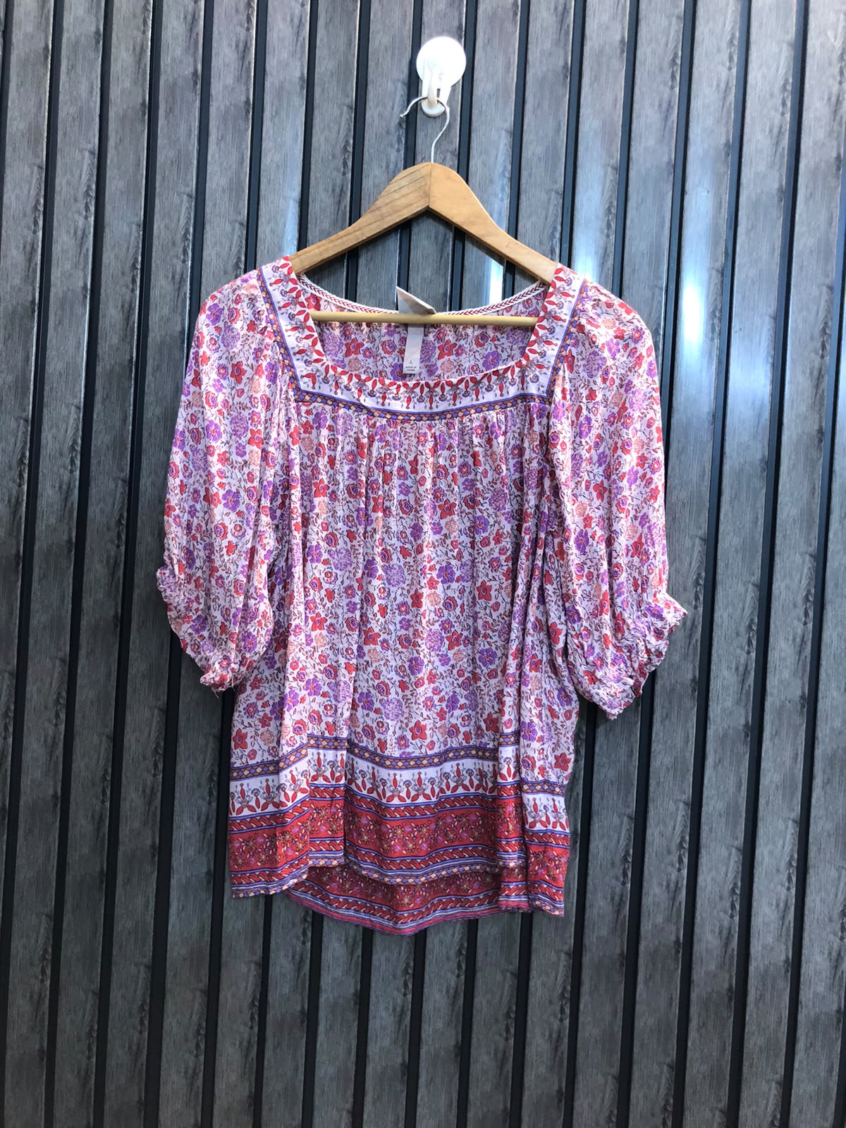 Chest 20  Lenght 22.5  Fabric linen Branded Women's Half Sleeve Tops