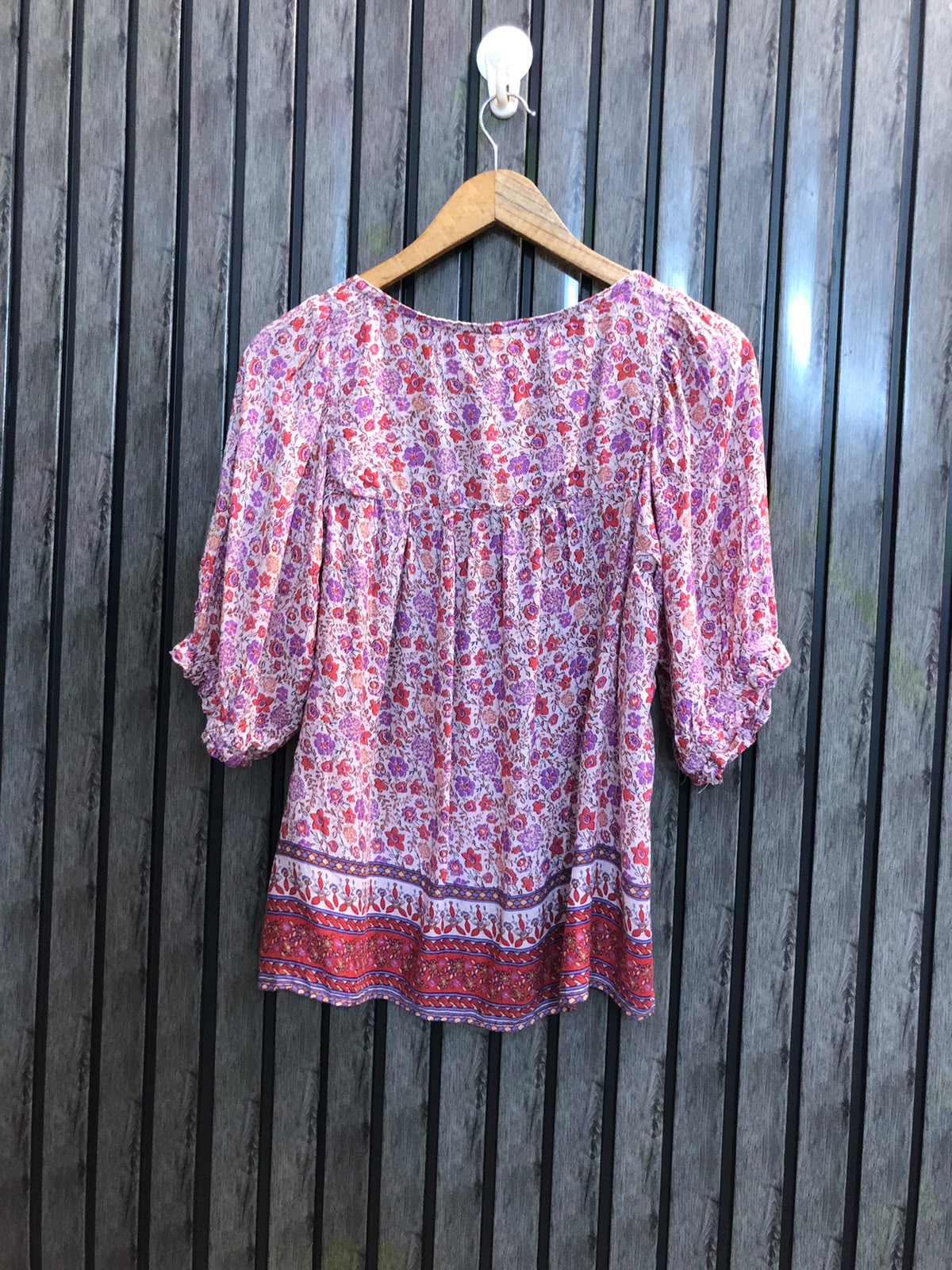 Chest 20  Lenght 22.5  Fabric linen Branded Women's Half Sleeve Tops