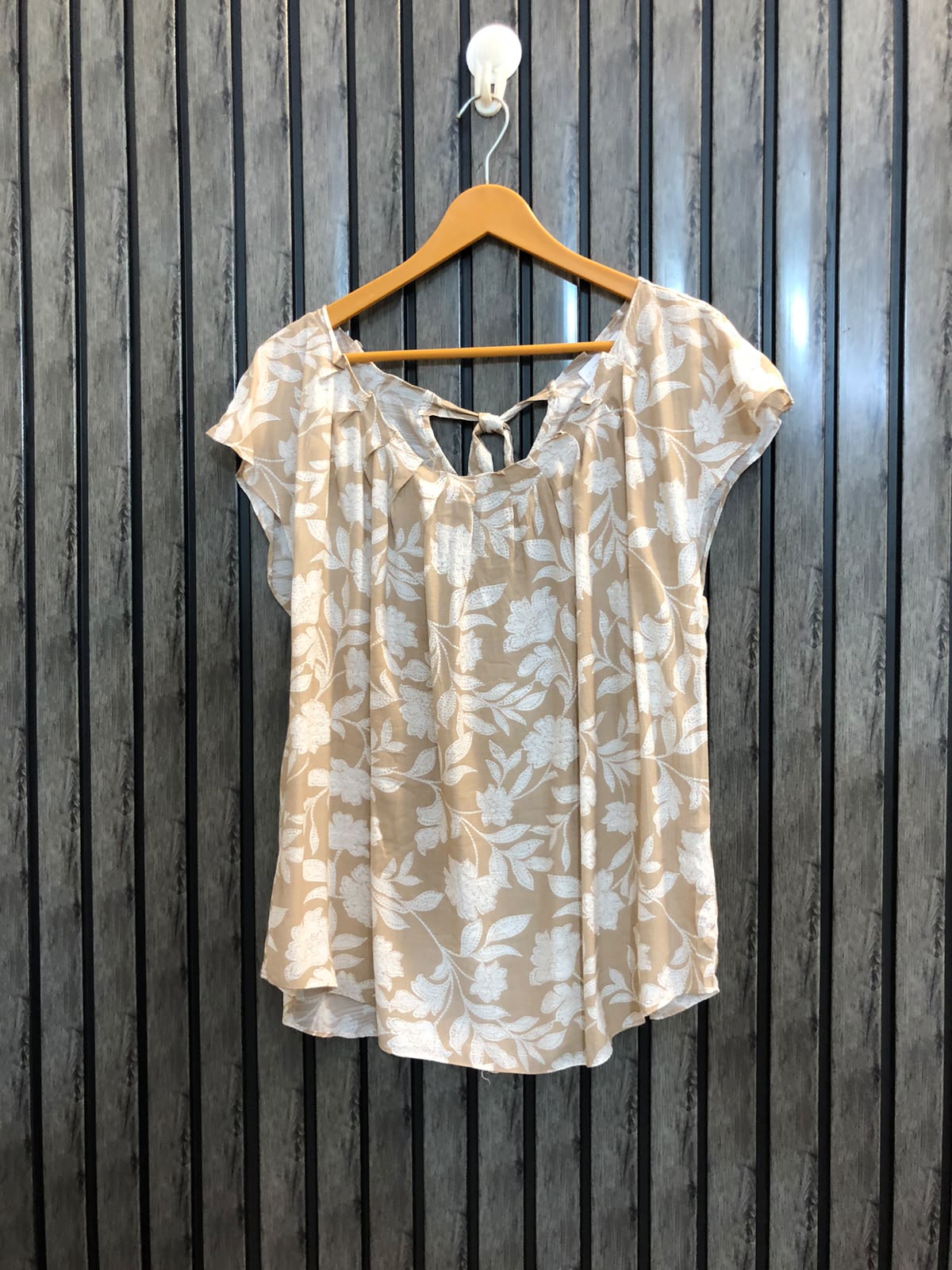Chest 21  Lenght 23  Fabric cotton silk Women's Western Tops