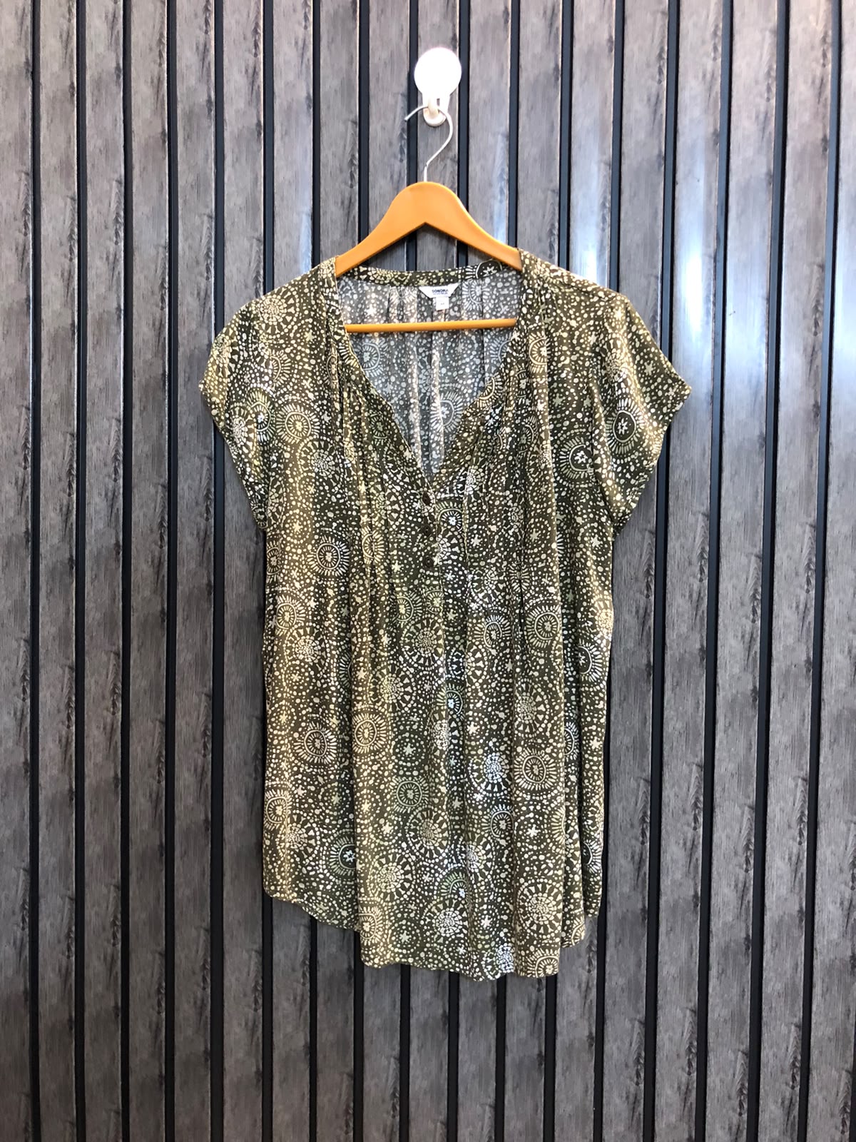 Chest 20  Lenght 26  Fabric linen Women's Half Sleeve Top Collection