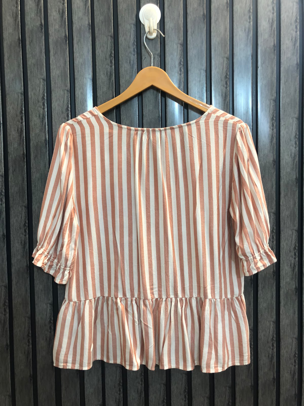 Chest 19  Lenght 21  Fabric linen Women's Everyday Half Sleeve Tops