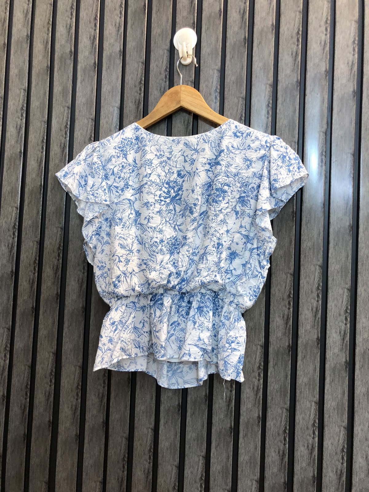 Chest 17  Lenght 17  Fabric linen Western Wear Women's Half Sleeve Tops