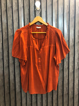 Chest Medium Baggy Style  Lenght 22  Fabric Rayon Women's Half Sleeve Clothing