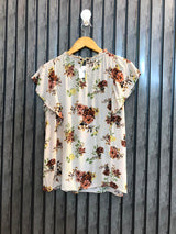 Chest 20  Lenght 23  Fabric Rayon Women's Half Sleeve Apparel