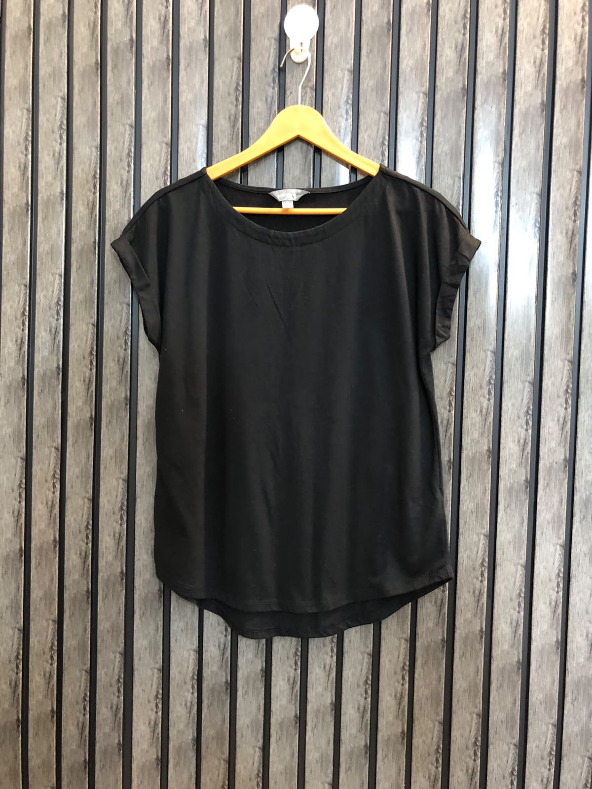 Chest 19  Lenght 23 to 24 Trendy Branded Ladies' Tees