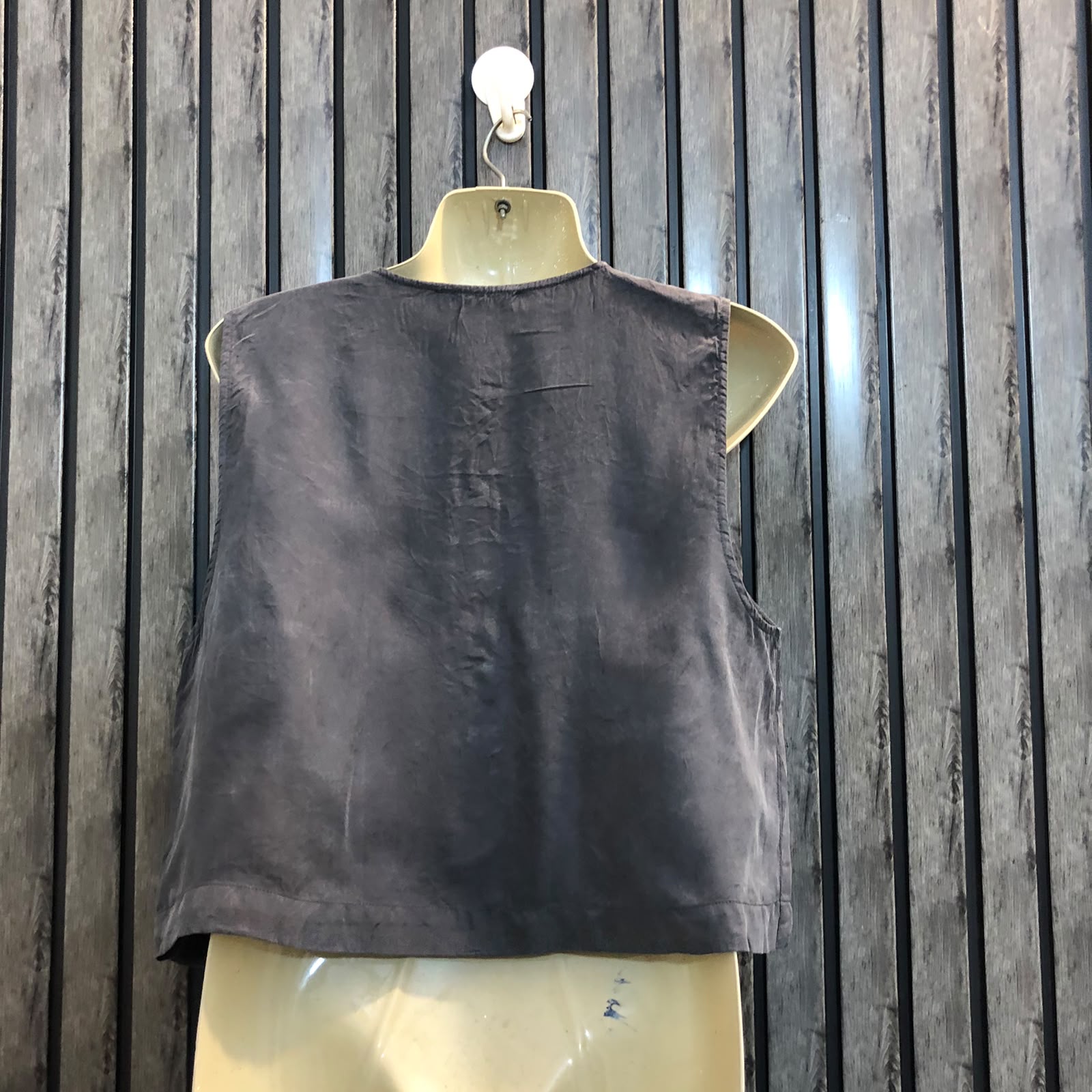 Chest 19  Length 17  Fabric Cotton Silk Fashion Crop Tops Collection