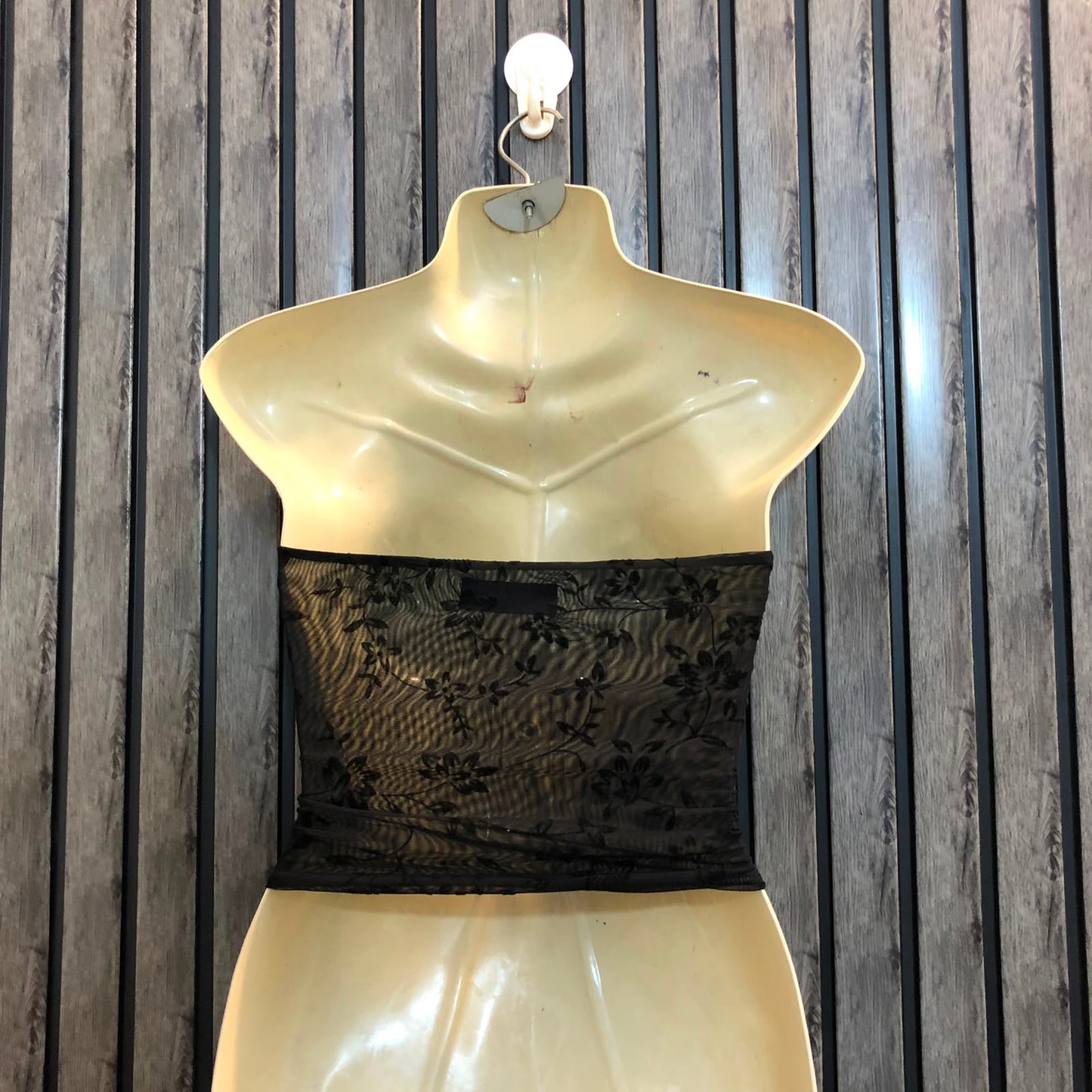 Chest 17  Length 7  Fabric Net Women's Stylish Crop Collection