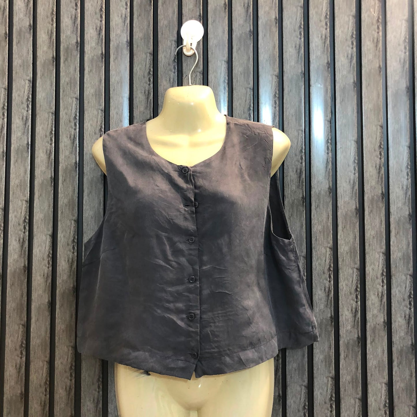Chest 19  Length 17  Fabric Cotton Silk Fashion Crop Tops Collection