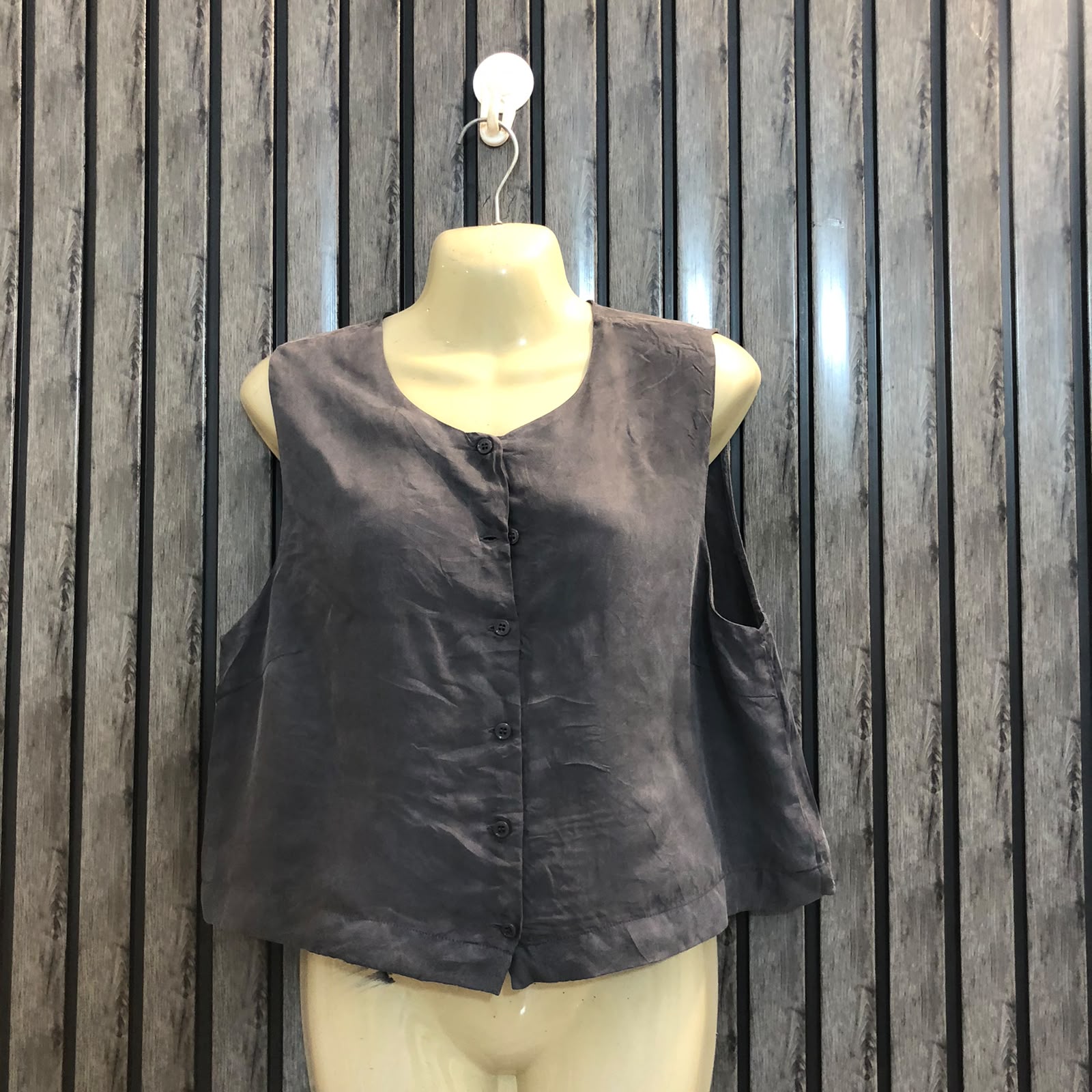 Chest 19  Length 17  Fabric Cotton Silk Fashion Crop Tops Collection