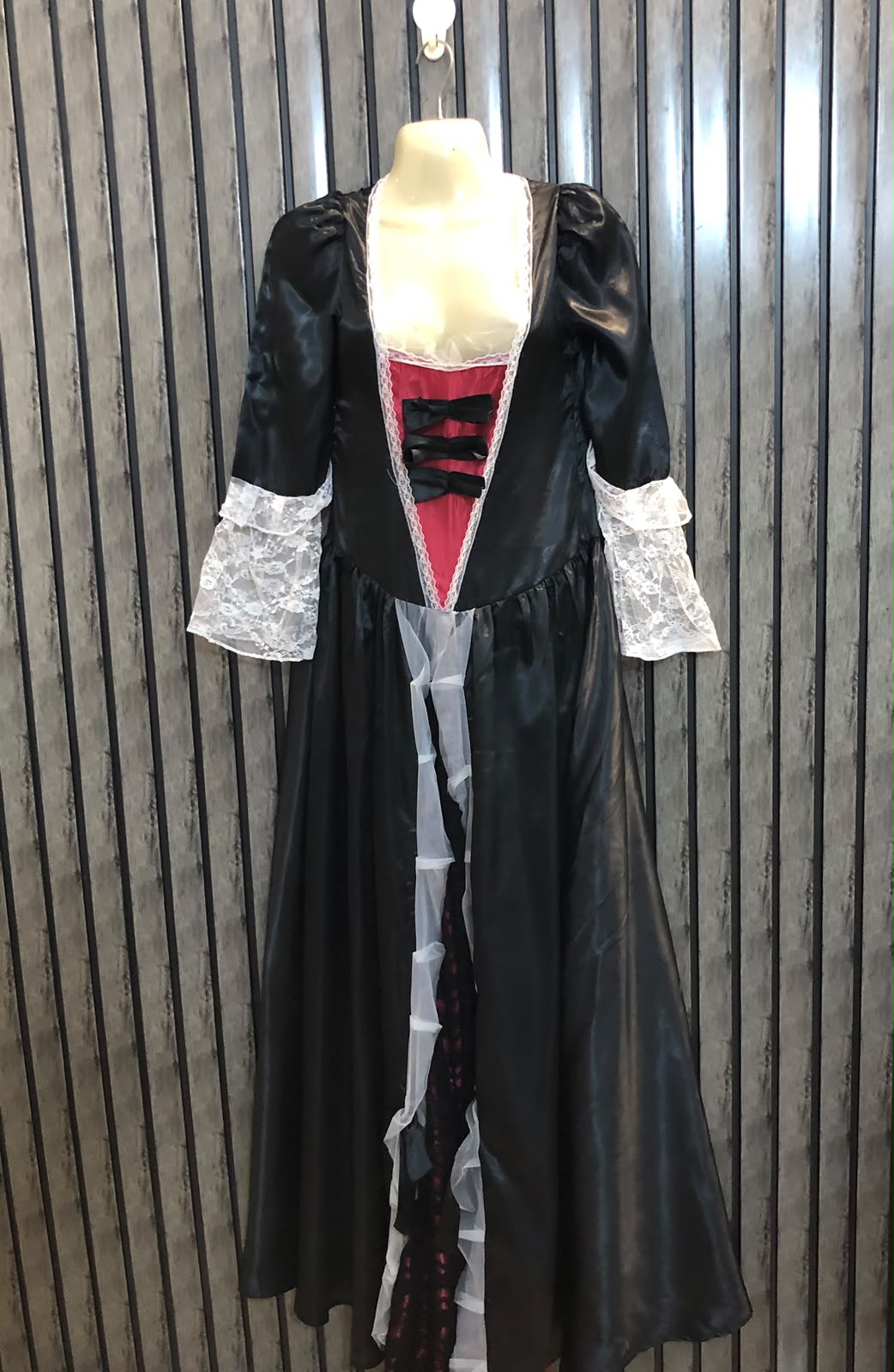 Chest 16  Lenght 56  Fabric silk Fashionable Women's Maxi Dresses