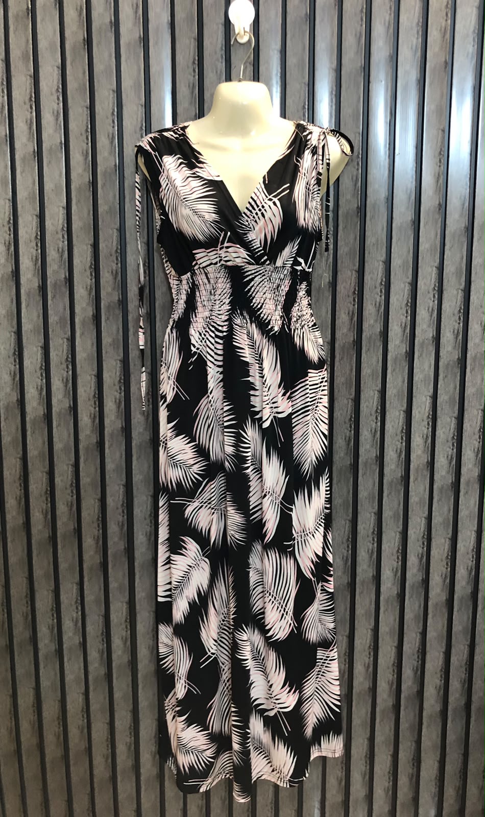 Chest 21  Lenght 52  Fabric silk jersey Chic Women's Maxi Dress Boutique