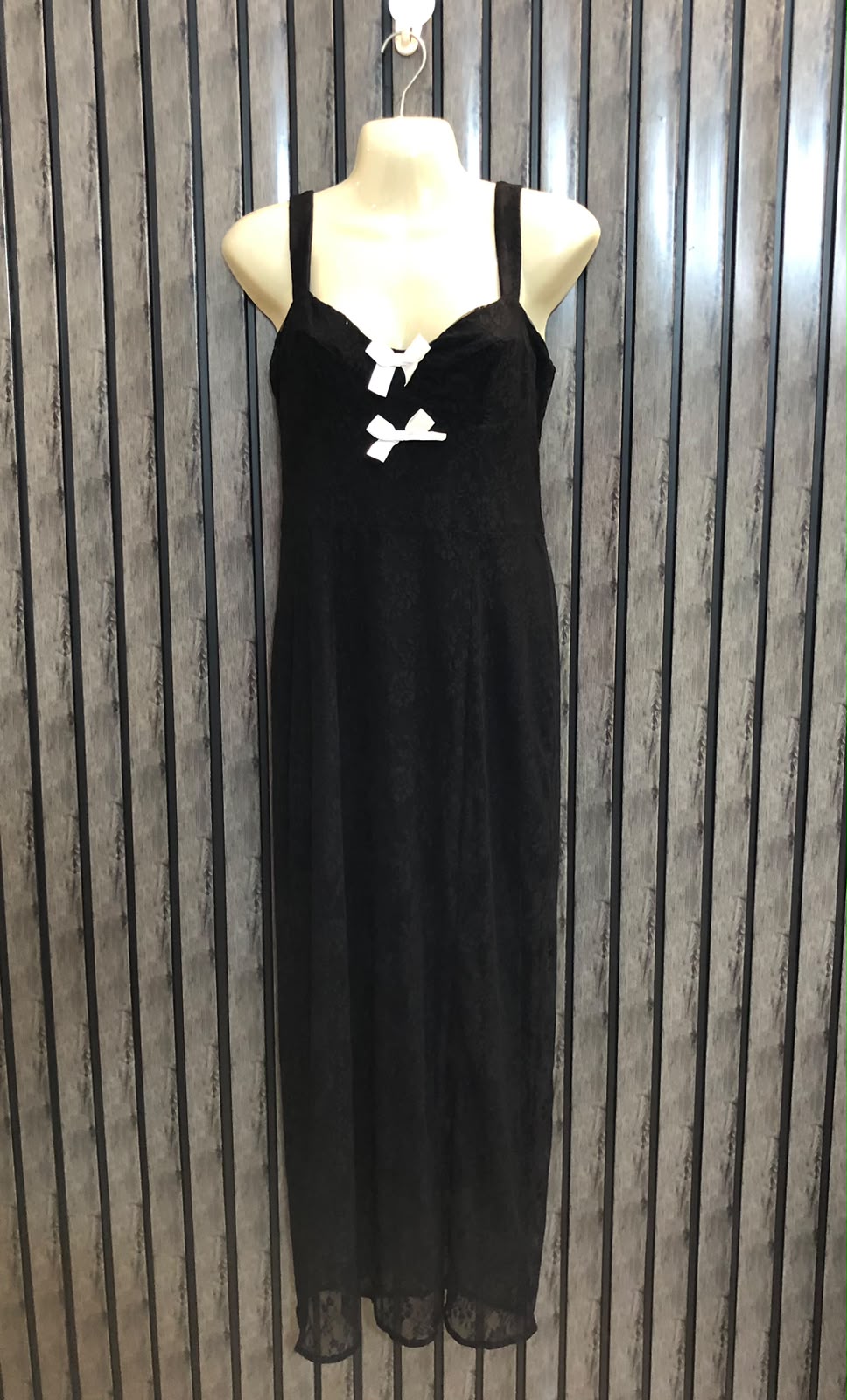 Chest 19  Lenght 49  Fabric net Casual & Party Wear Maxi Dresses