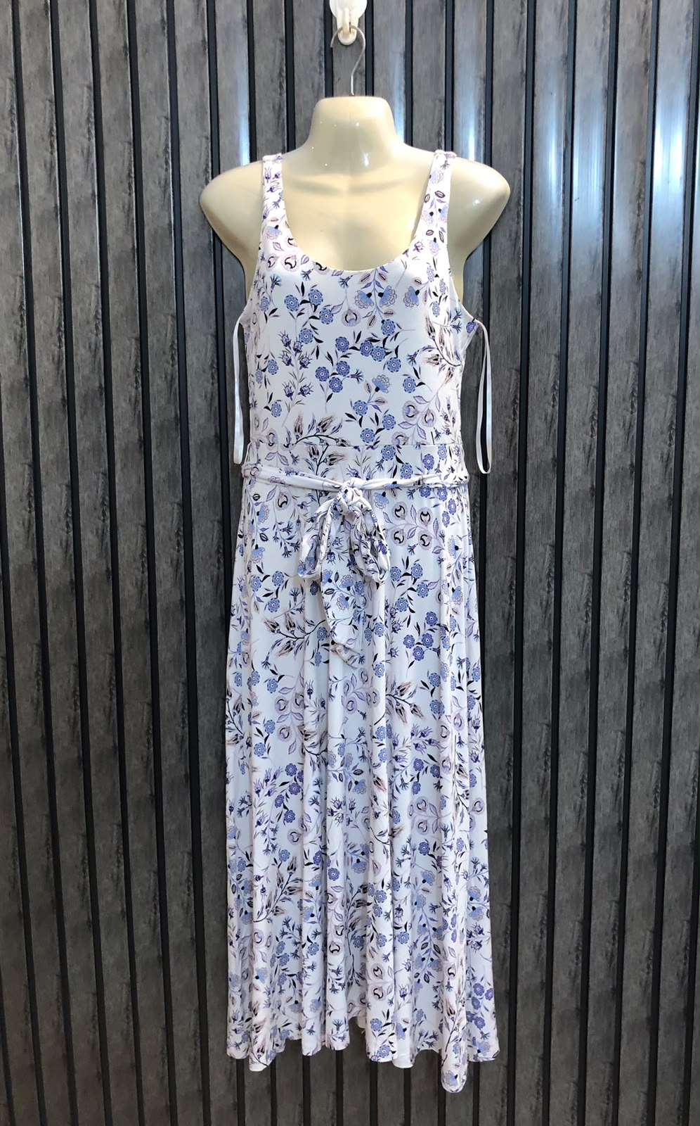 Chest 19  Lenght 49  Fabric silk jersey  Timeless Women's Maxi Collection