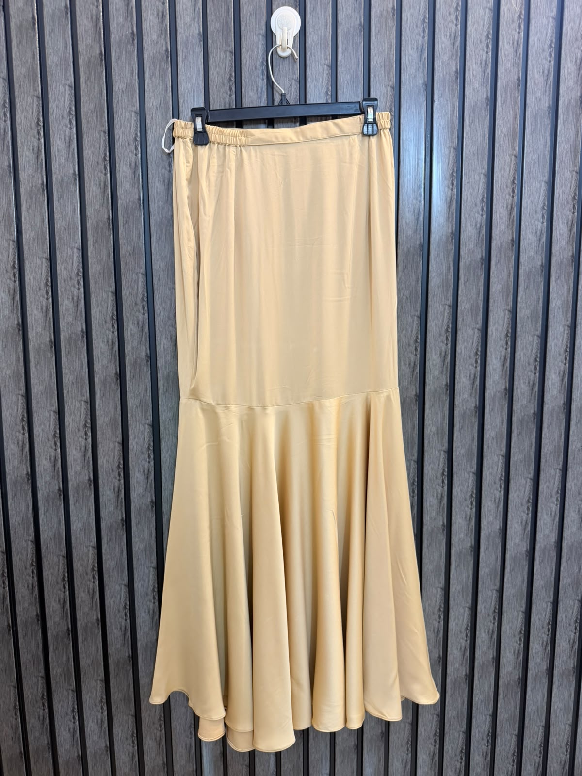 Waist 30  Length 40  Fabric Silk Women's Trendy Fashion Skirt