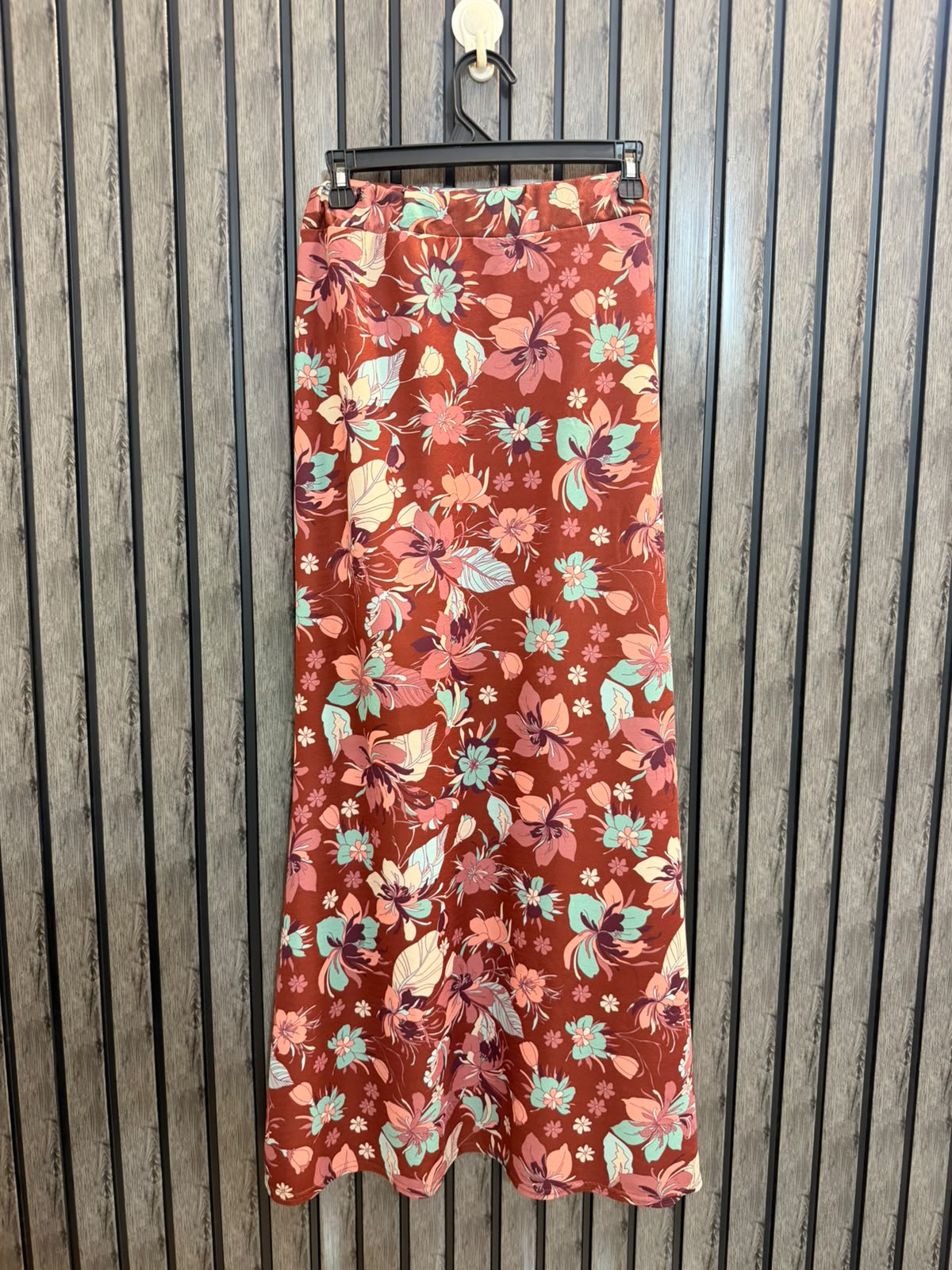 Waist 36  Length 39  Fabric Silk Jersey Women's Premium Fashion Skirt