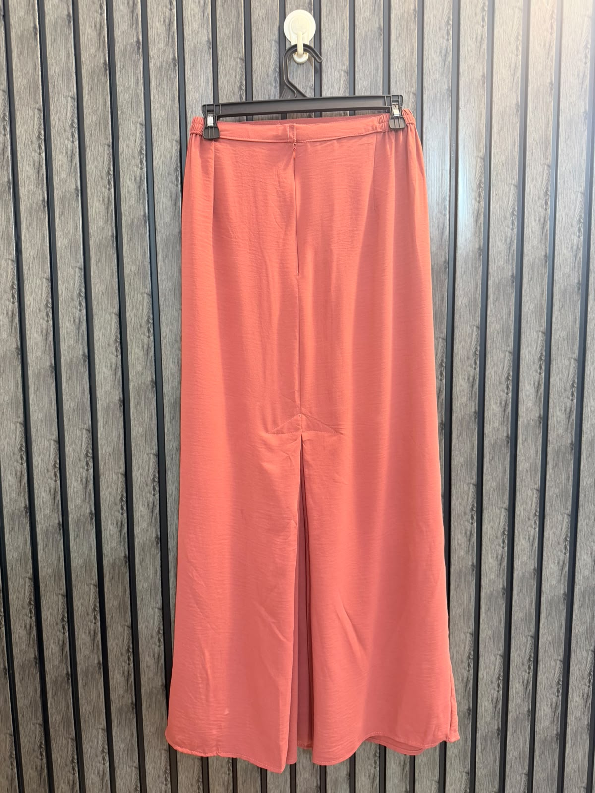Waist 36  Length 40  Fabric Silk Women's Bestseller Skirt