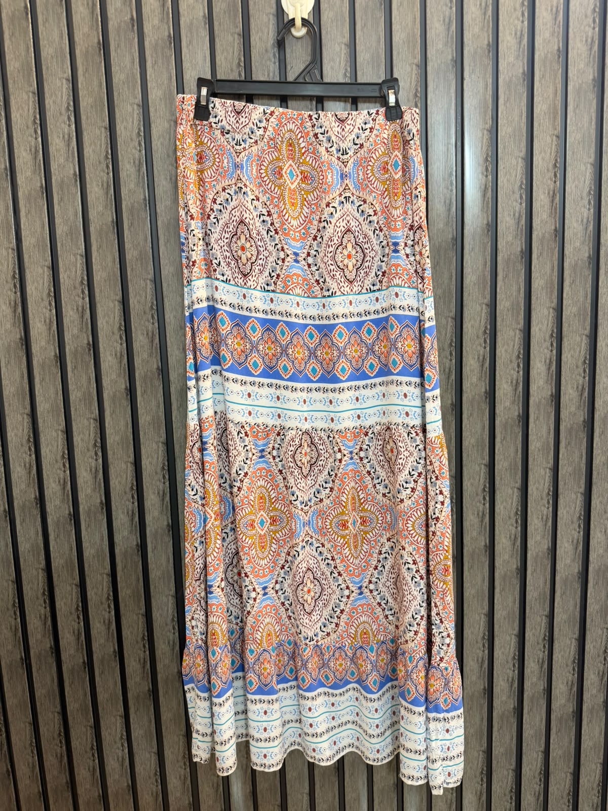 Waist 32  Length 41  Fabric Linen Women's Luxury Skirt