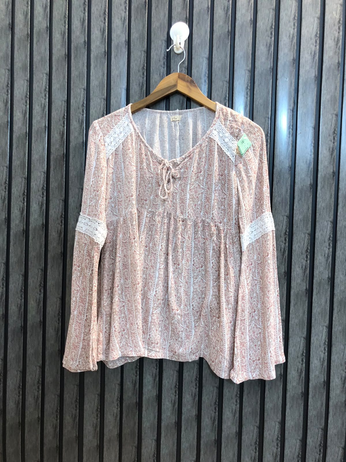 Chest 18  Lenght 24  Fabric Rayon Women's Premium Tops