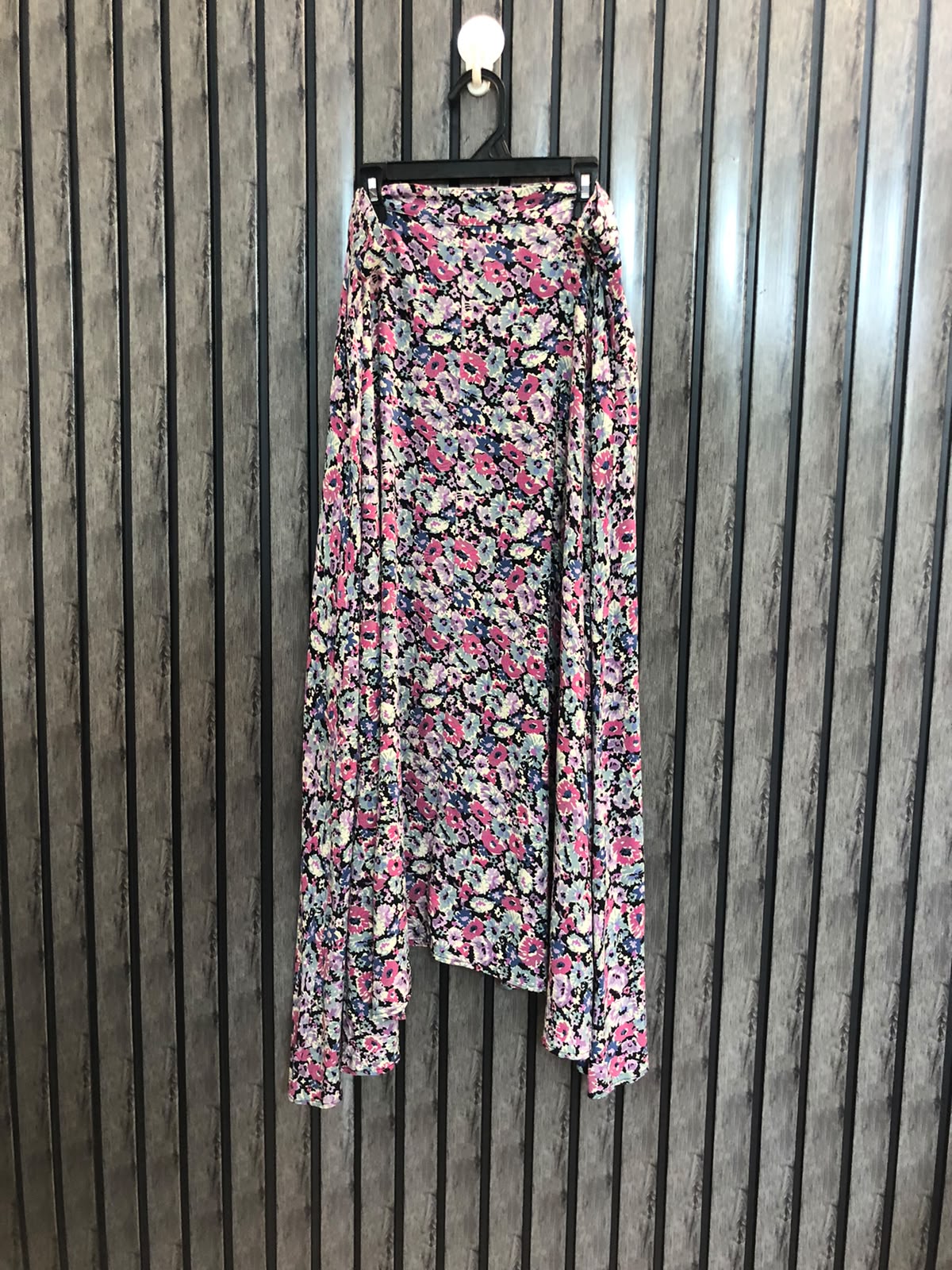 Waist 34  Length 33  Fabric Linen Women's Skirt Online