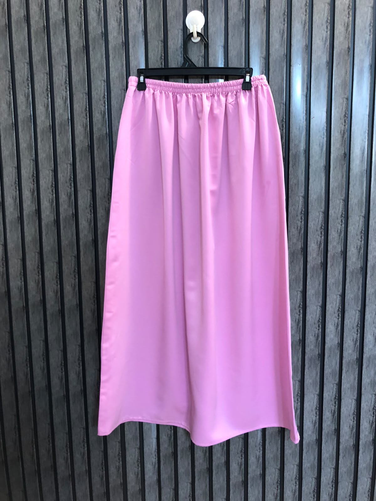 Waist 32  Length 36.5  Fabric Silk Women's Elegant Collection