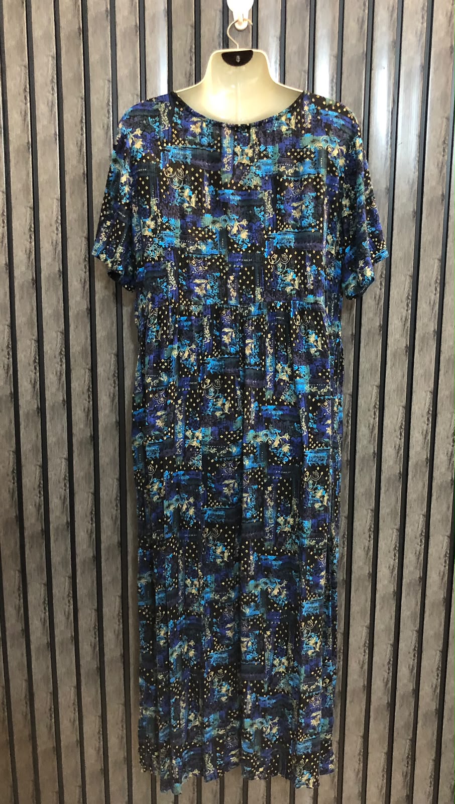 Chest 21  Length 50  Fabric Rayon Women's Beautiful Long Maxi Dress