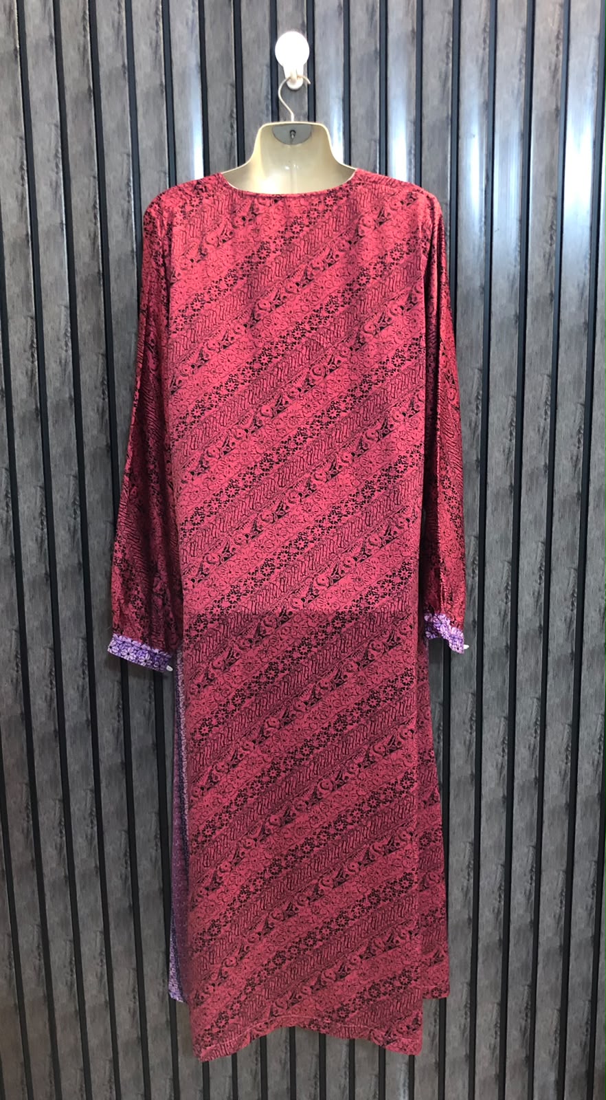 Chest 20  Length 50  Fabric Silk Women's Graceful Long Maxi Dress