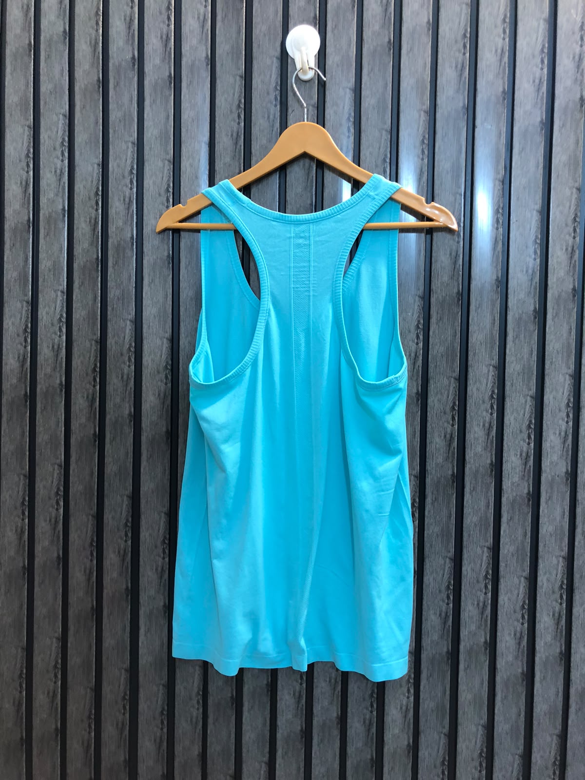 Chest 19  Length 26 Women's Wardrobe T-Shirt