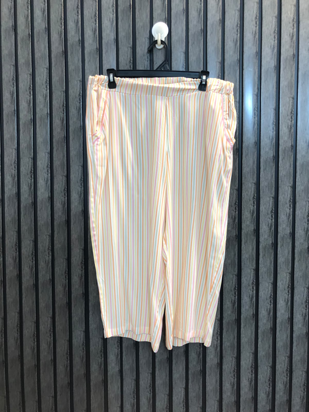 Waist 34  Lenght 30  Fabric linen Women's Designer Trousers