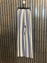 Waist 26  Lenght 43  Fabric rayon Fashionable Branded Women's Trousers
