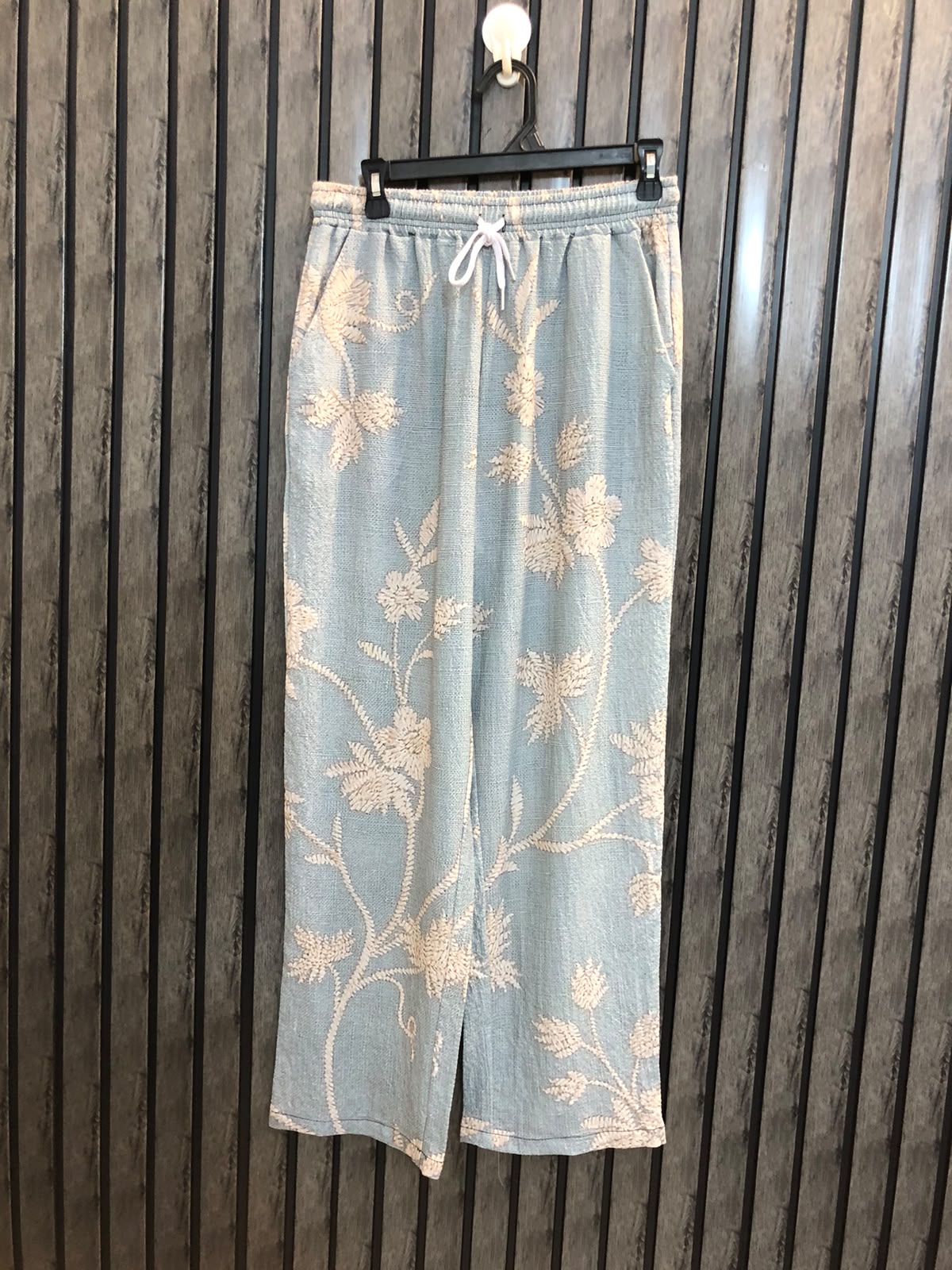 Waist 30  Lenght 39  Fabric silk  Chic Women's Western  Trousers