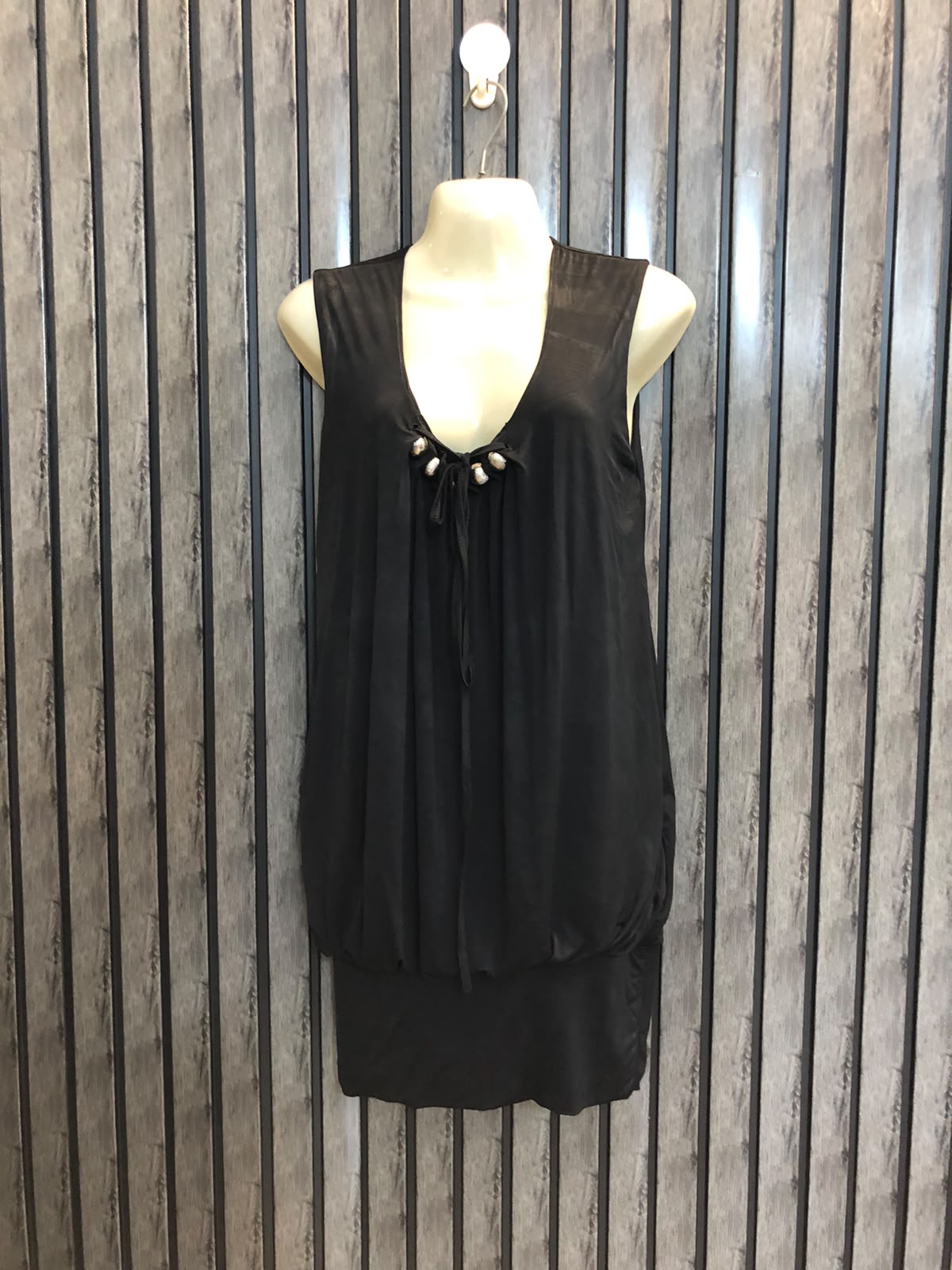 Chest 20  Lenght 32  Fabric silk jersey Designer Women's Western Wear