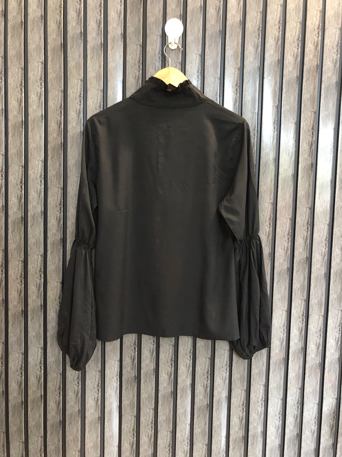 Chest 19  Length 23  Fabric Silk Women's Comfortable Full Sleeve Top