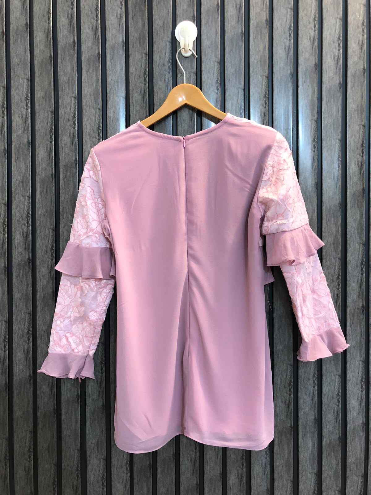 Chest 16  Lenght 26  Fabric chiffon Branded Women’s Long Sleeve Fashion Top