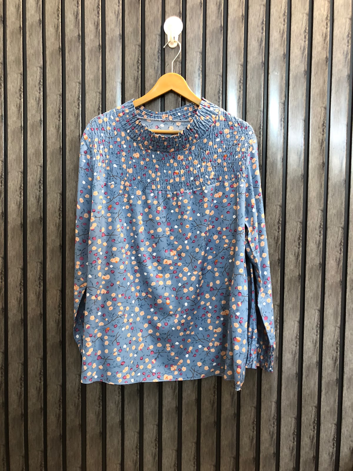 Chest 20  Lenght 26  Fabric silk Women’s Modern Western Full Sleeve Top