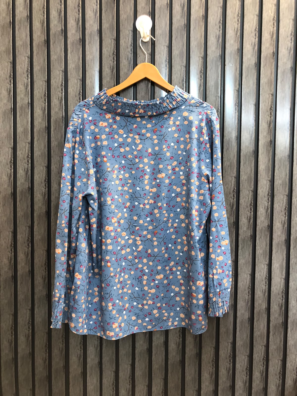 Chest 20  Lenght 26  Fabric silk Women’s Modern Western Full Sleeve Top